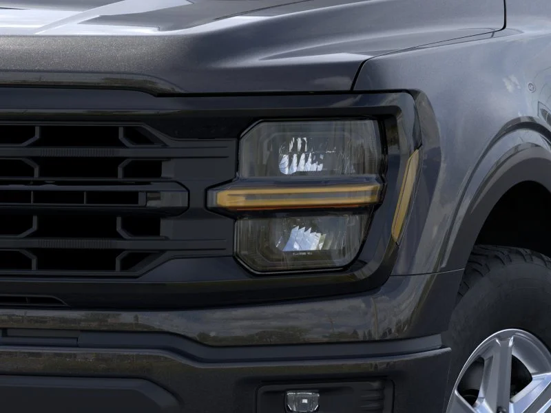New 2026 Agate Black Metallic Ford XLT image 18
