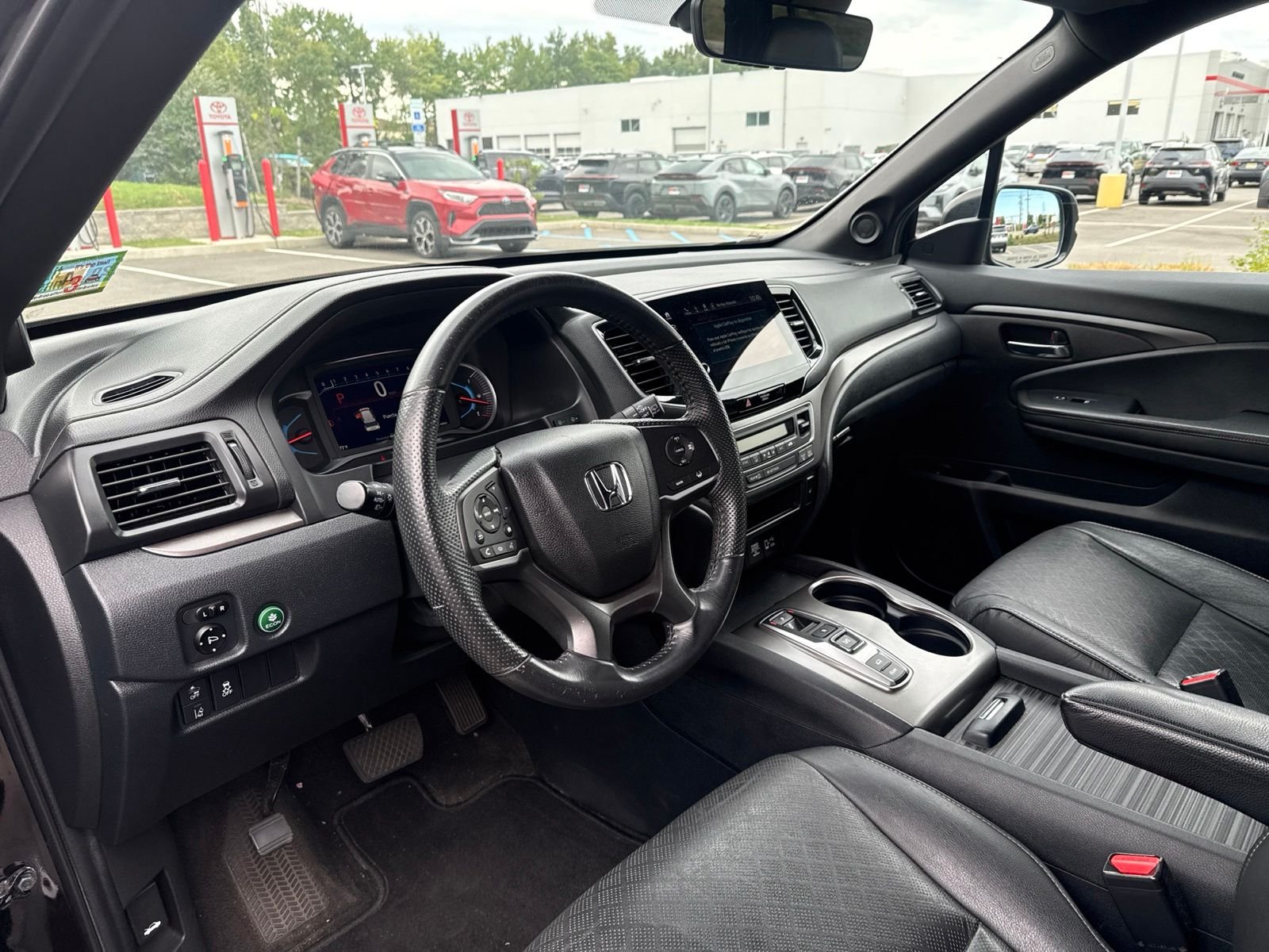 Used 2020 Black Honda EX-L image 11