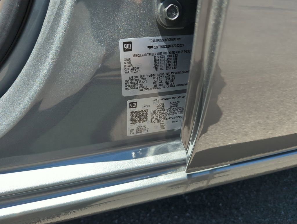 New 2026 Sterling Metallic GMC Elevation image 36