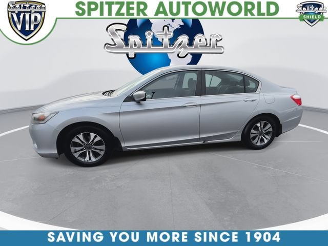 Used 2013 Silver Honda LX image 5