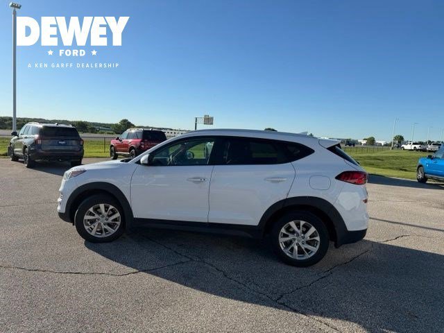 Used 2020 Winter White Hyundai Value image 7