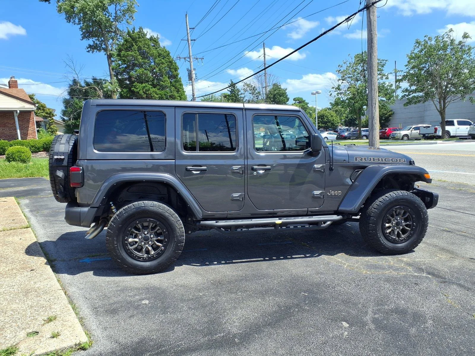 Used 2022 Granite Crystal Metallic Clearcoat Jeep Unlimited Rubicon 392 image 31