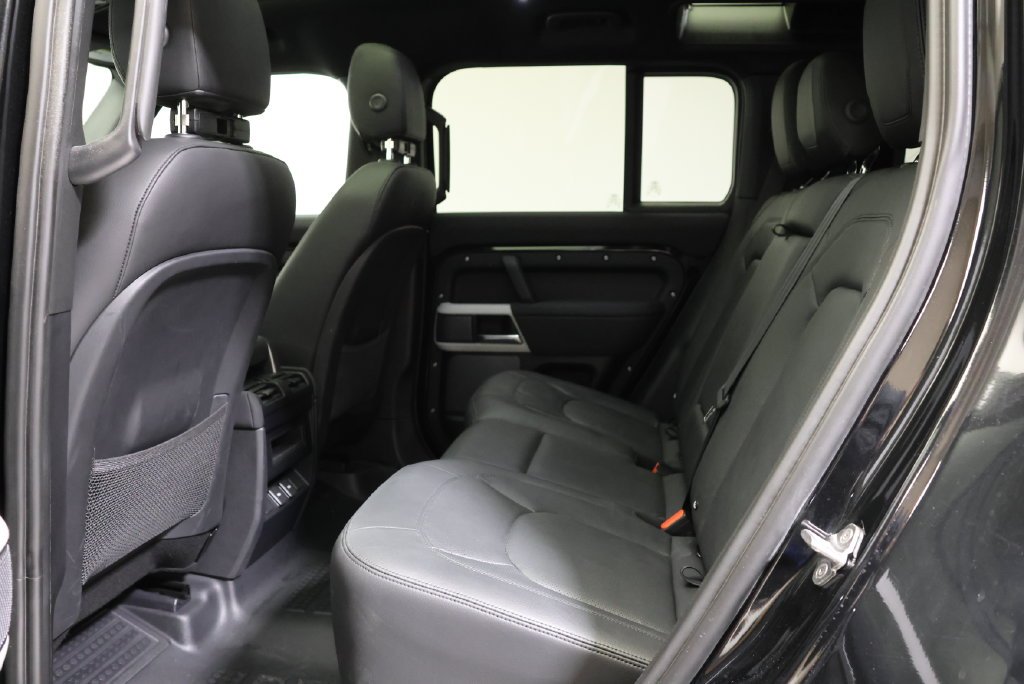 Used 2023 Santorini Black Metallic Land Rover S image 35