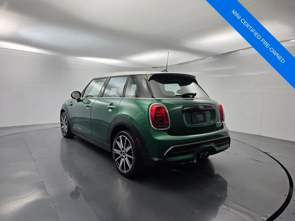 Certified Used 2024 Green MINI Signature image 6