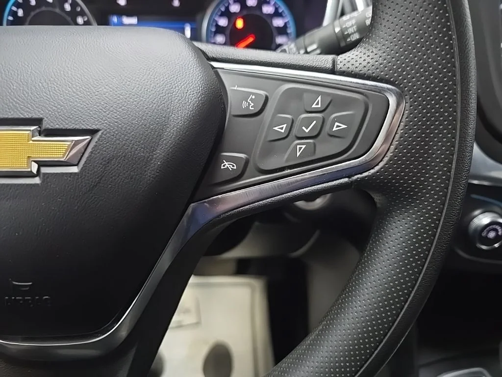 Used 2021 Black Chevrolet LT image 20