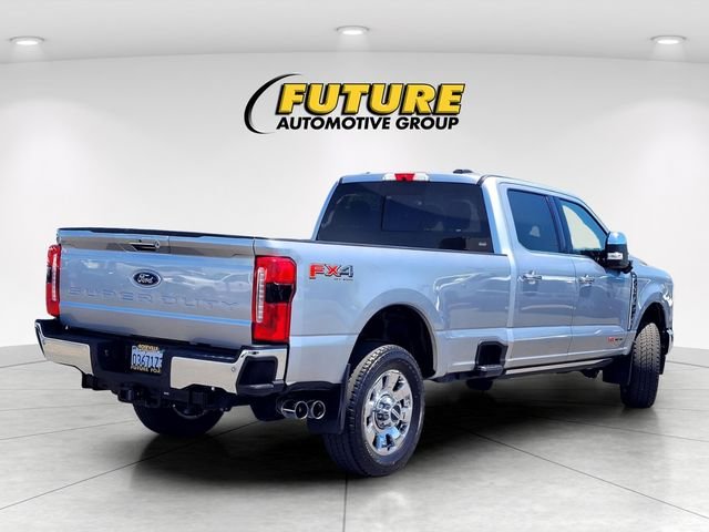 Used 2024 Silver Ford Lariat image 4