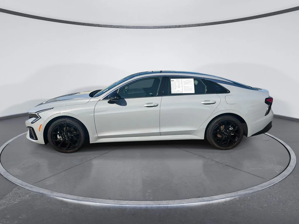 Used 2026 Gray Kia GT-Line image 4