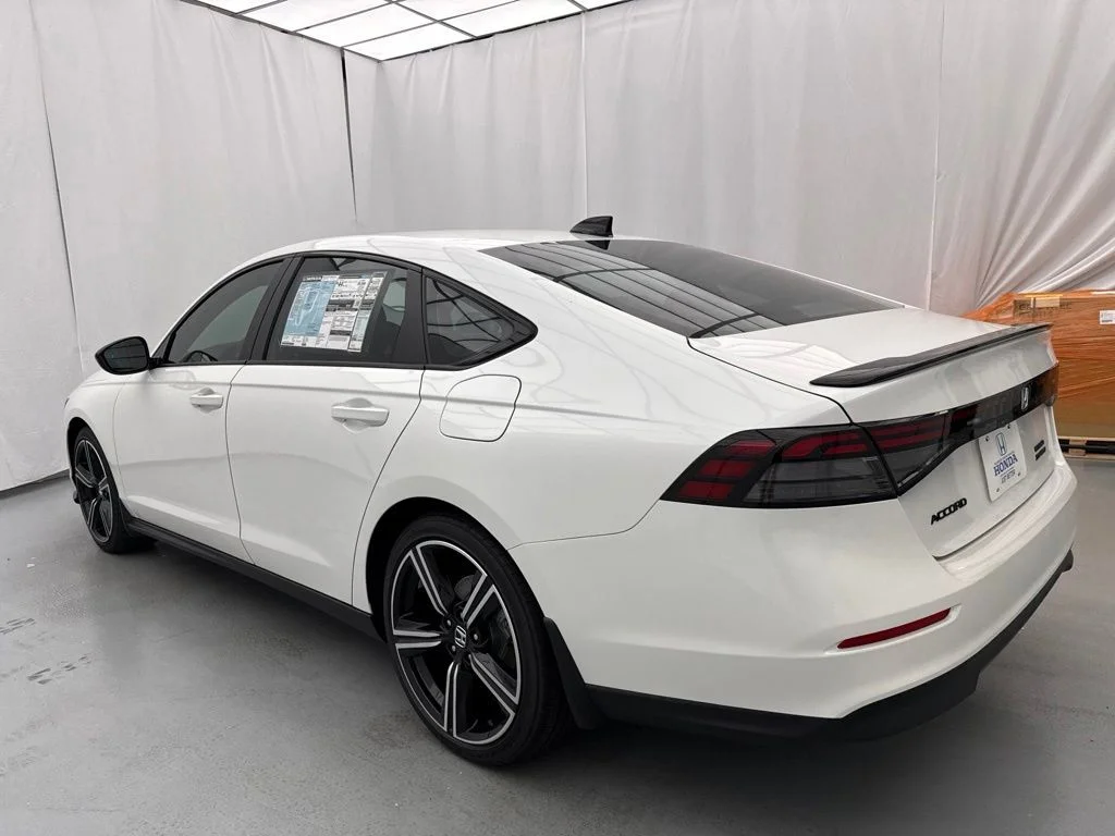 New 2026 Platinum White Pearl Honda Sport image 5