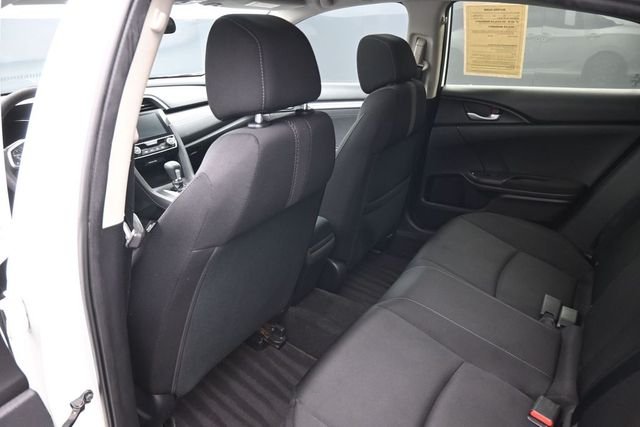 Used 2018 White Honda EX image 3