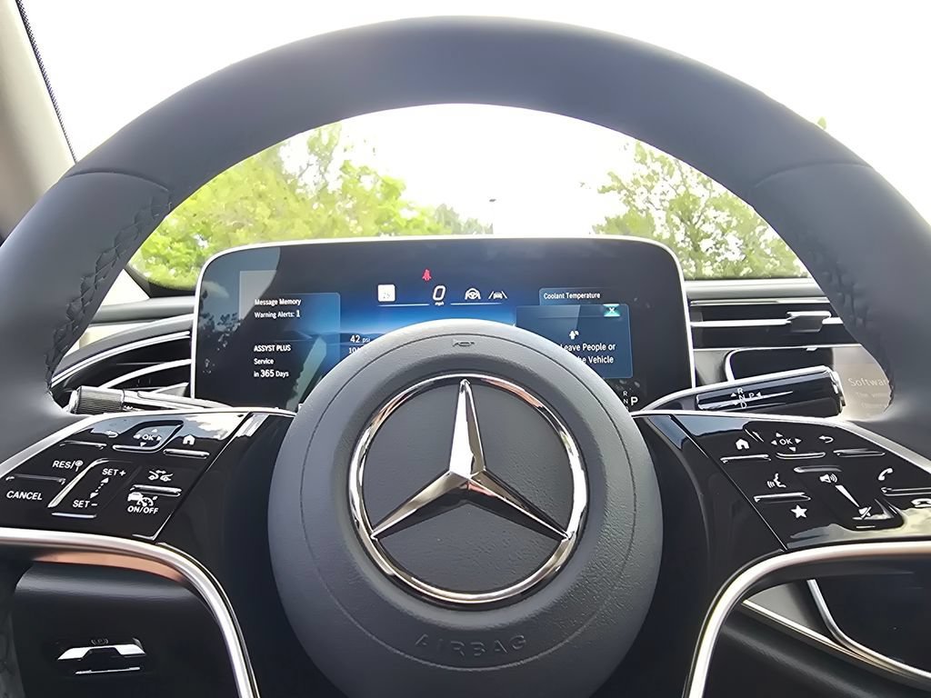 New 2027 Nautical Blue Metallic Mercedes-Benz E 350 image 67
