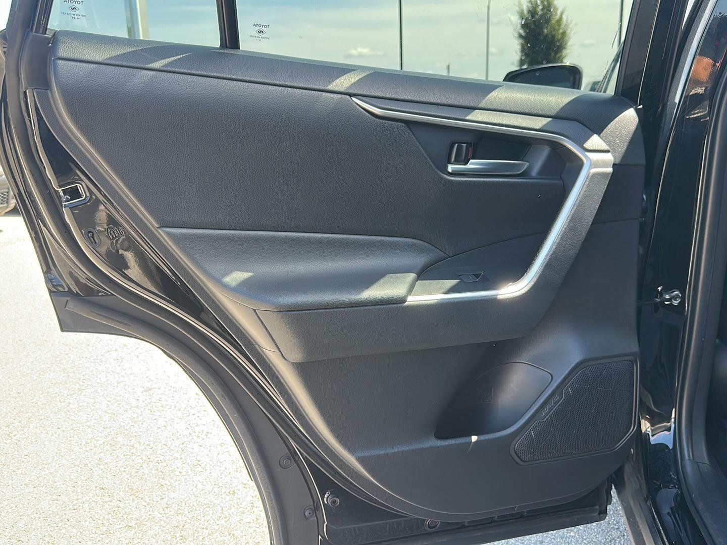 Used 2025 Midnight Black Metallic Toyota XLE image 23