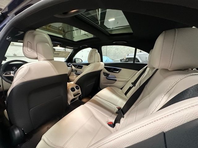 New 2026  Mercedes-Benz C 300 image 13