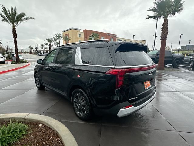 Used 2026 Black Kia EX image 5