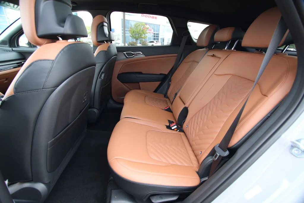 New 2026 Gray Kia  image 7