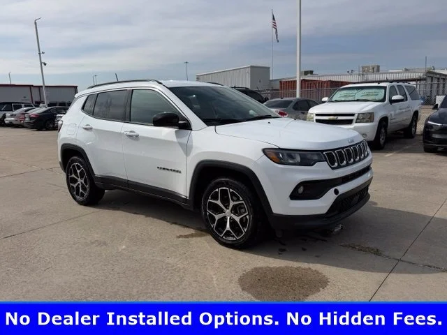 Used 2024 Bright White Clearcoat Jeep Latitude image 2