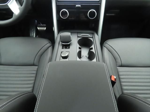 Used 2026 Santorini Black Metallic Land Rover Gemini Edition image 16