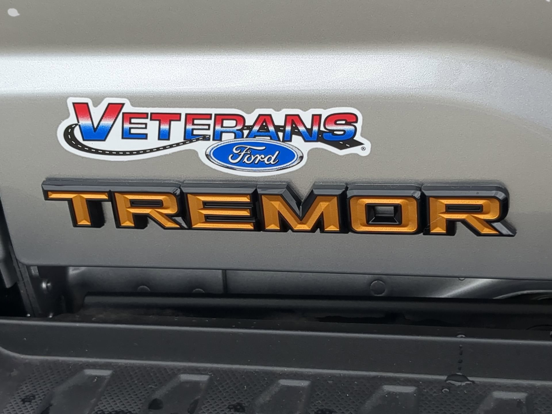 New 2026 Iconic Silver Metallic Ford Tremor® image 44