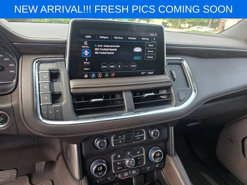 Used 2021 IRIDESCENT PEARL TRICOAT Chevrolet LT image 11