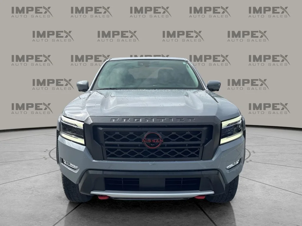 Used 2024 Gray Nissan PRO-4X image 8