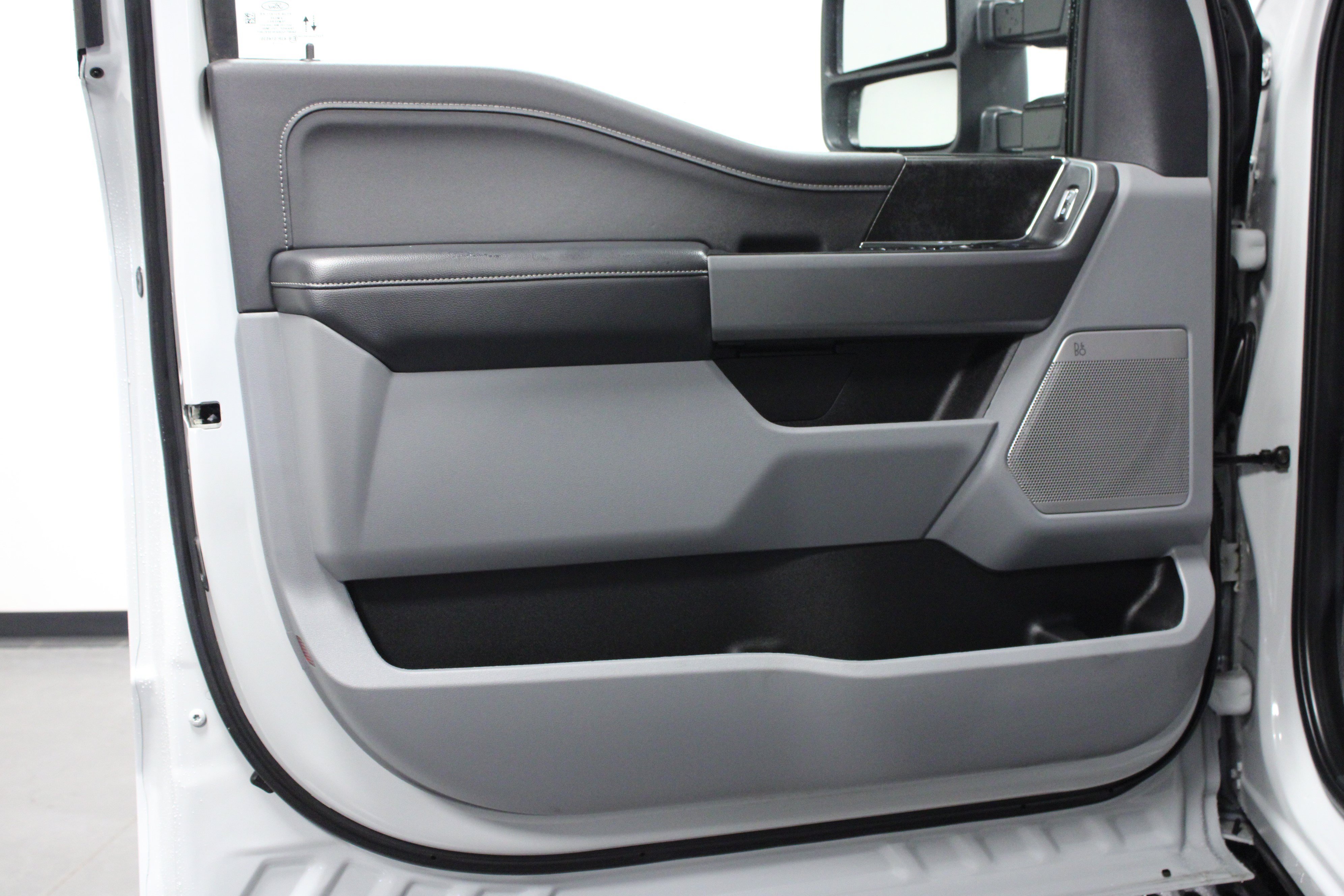 2025 Ford F-250 Super Duty XLT - Photo 11