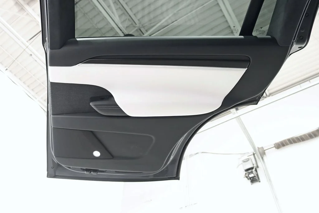 Used 2024 Black Tesla Plaid image 37