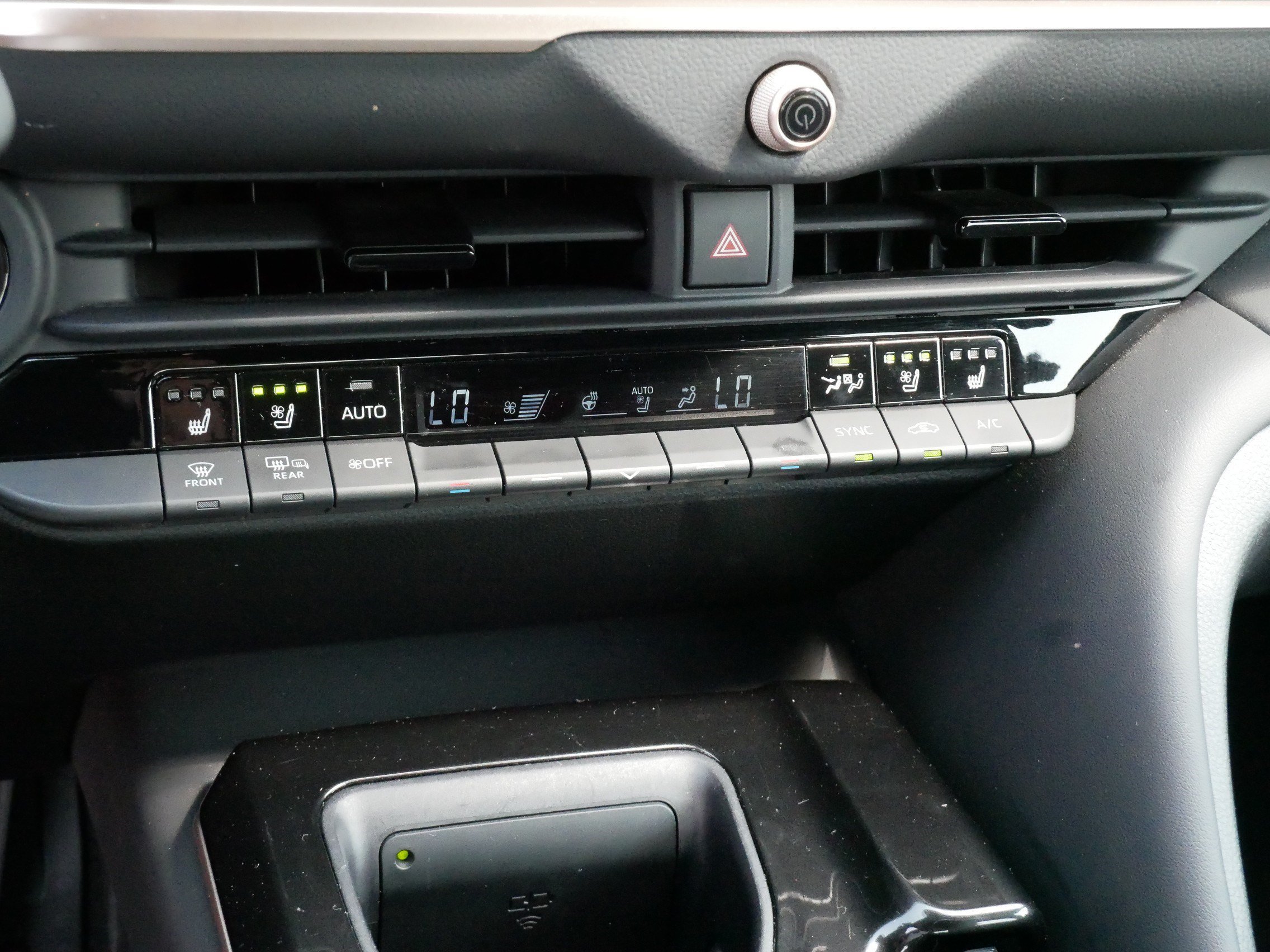 Used 2026 Oxygen White Toyota XLE image 8