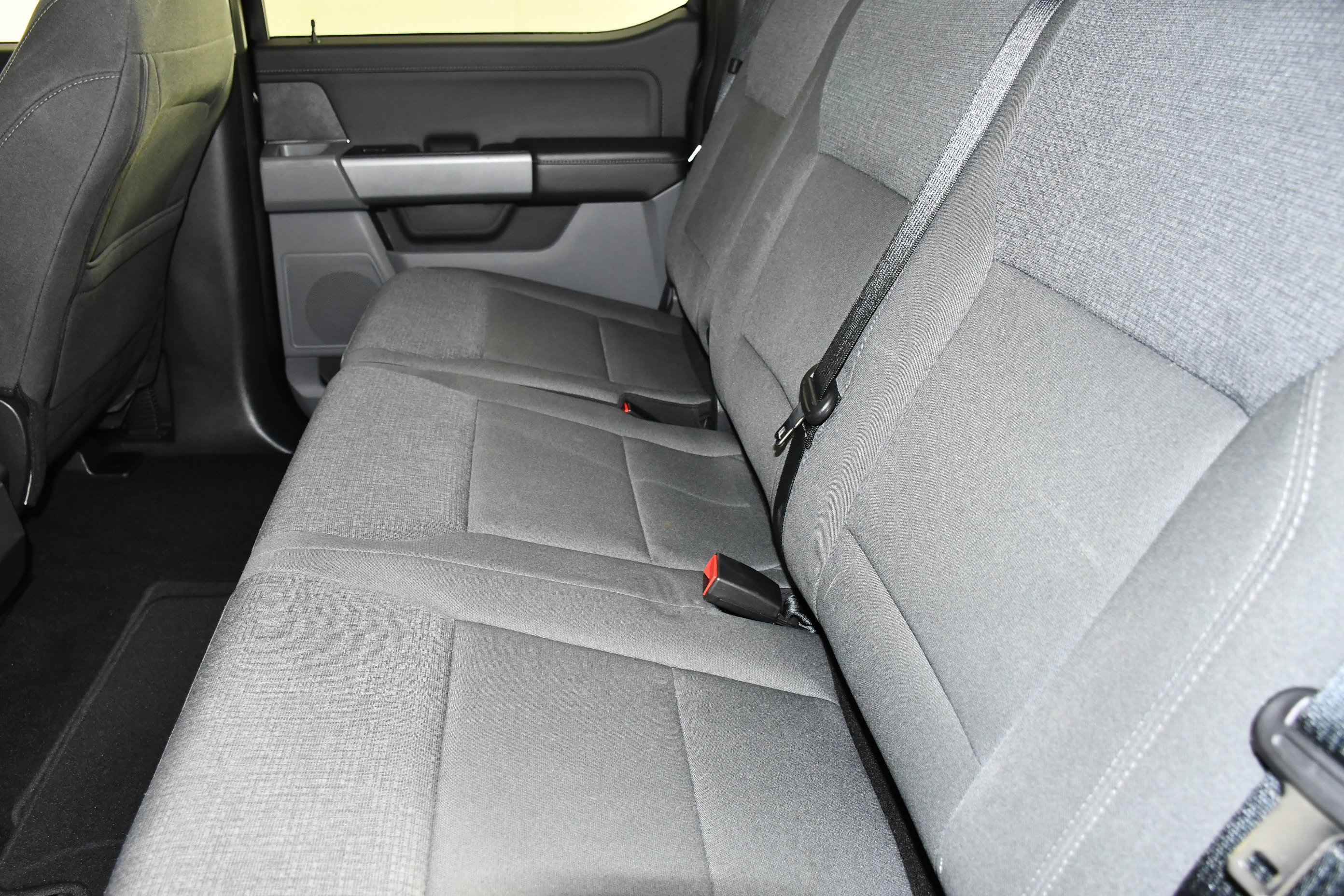 Used 2025 Black Metallic Ford XLT image 49