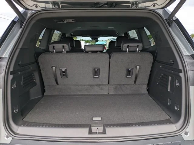 2026 GMC Acadia Elevation - Photo 13