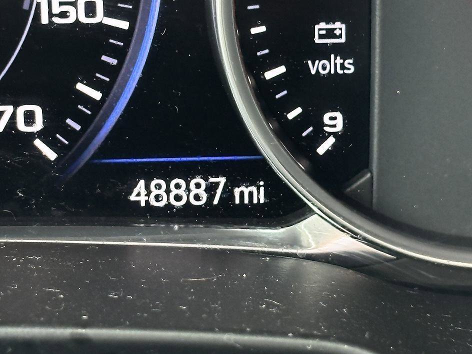 Used 2019 Black Chevrolet RS image 20