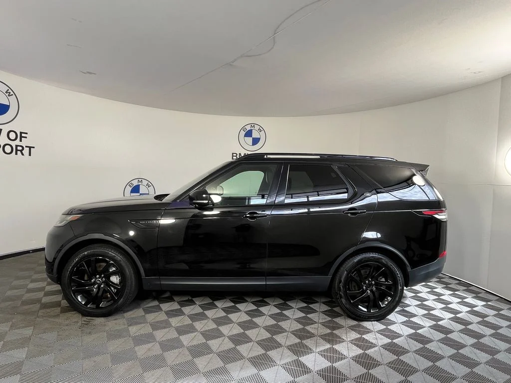Used 2018 Black Land Rover SE image 12
