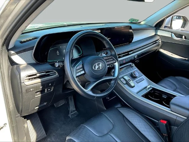 Used 2024 Silver Hyundai SEL image 20
