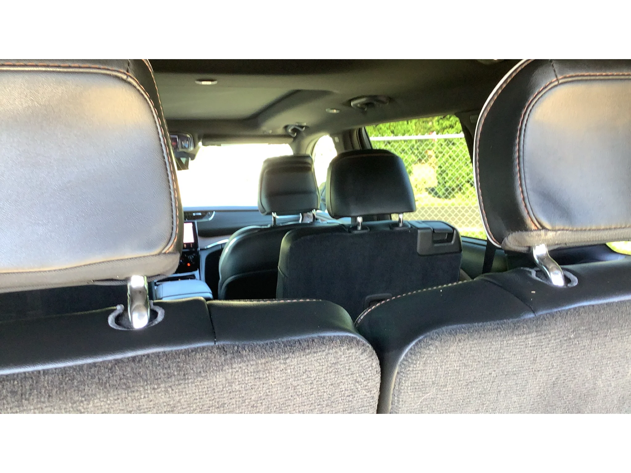 Used 2025 Metallic Jeep Summit image 25