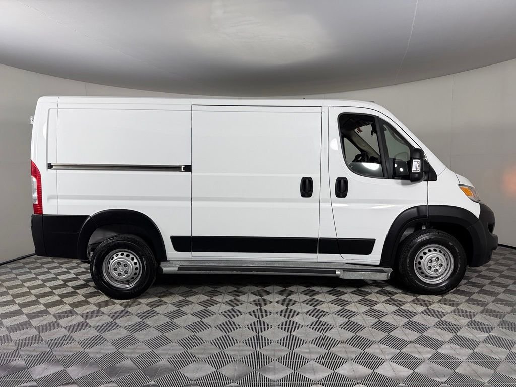Used 2025 White Ram Base 136 WB image 6
