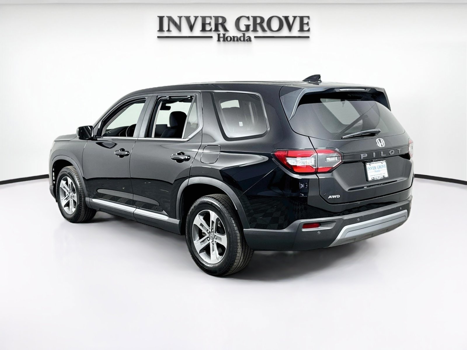 Certified Used 2024 Crystal Black Pearl Honda AWD EX-L image 7