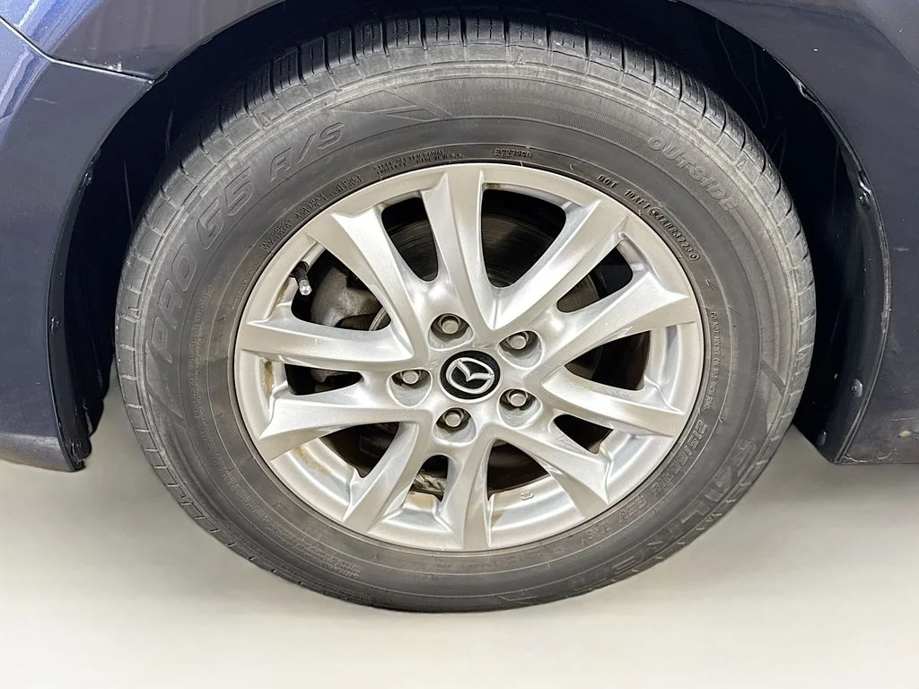 Used 2016 Blue Mazda i Sport image 37