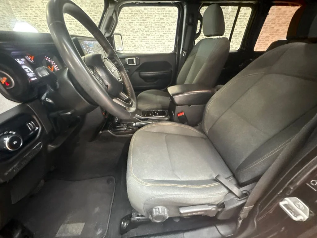 Used 2024 Black Clearcoat Jeep Sport S image 23