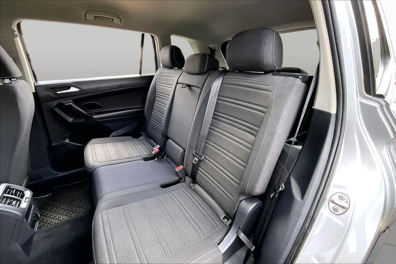 Used 2022 Pyrite Silver Metallic Volkswagen S image 20