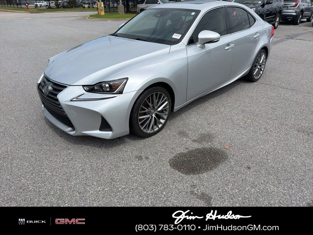 2017 Lexus IS 350 200t's photo