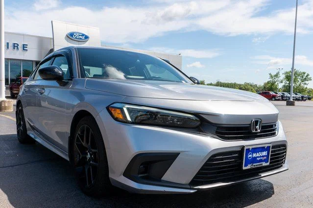 Used 2024  Honda Sport image 4