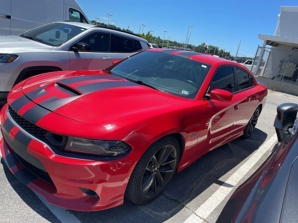 Used 2019 Red Dodge R/T Scat Pack image 2