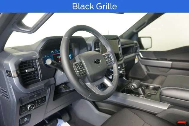 New 2026 Oxford White Ford XLT image 28