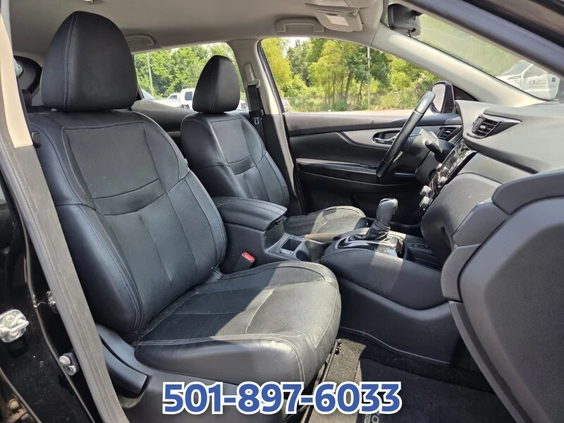 Used 2020 Magnetic Black Pearl NISSAN FWD SL image 15