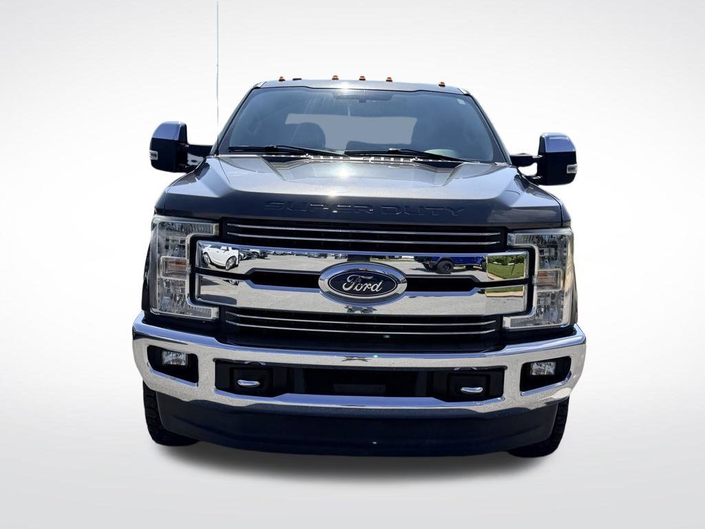 Used 2017 Gray Ford Lariat image 10