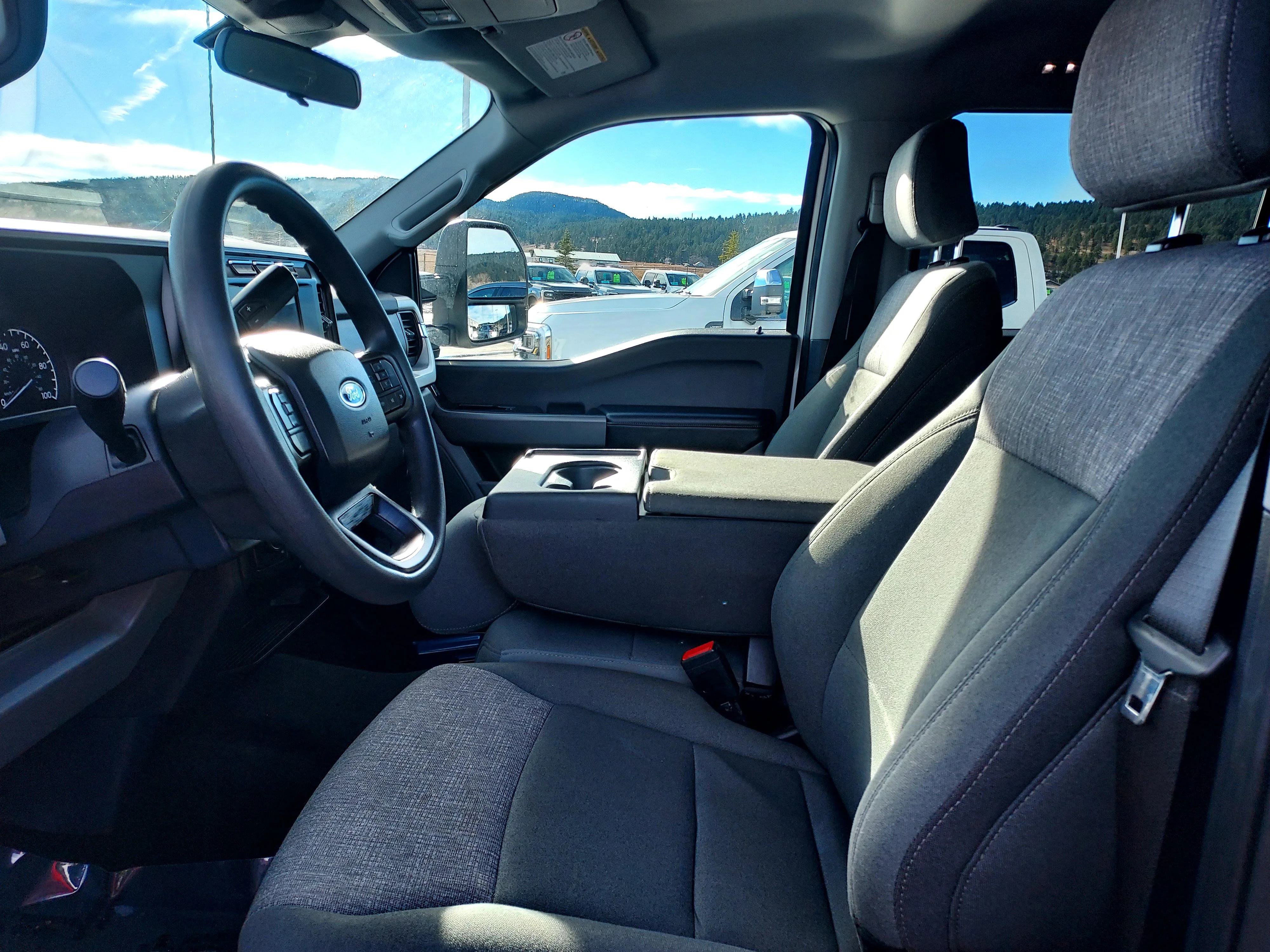 Used 2024 White Ford XLT image 11