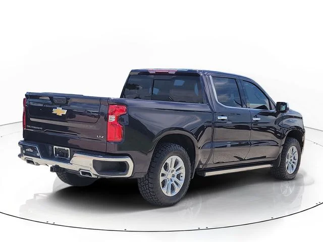 Used 2023 Gray Chevrolet LTZ image 5
