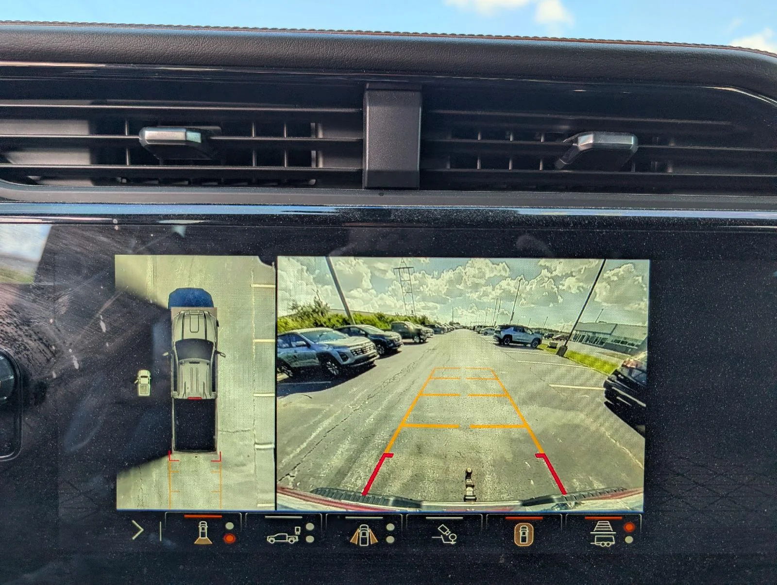 Used 2024 Titanium Rush Metallic GMC AT4 image 16