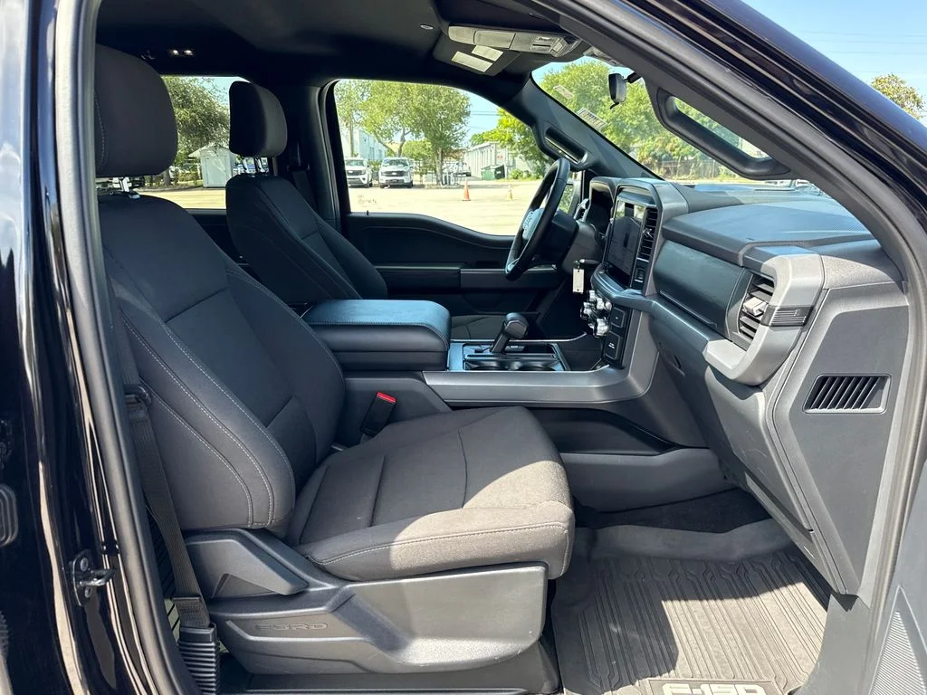 Certified Used 2025 Black Ford XLT image 27