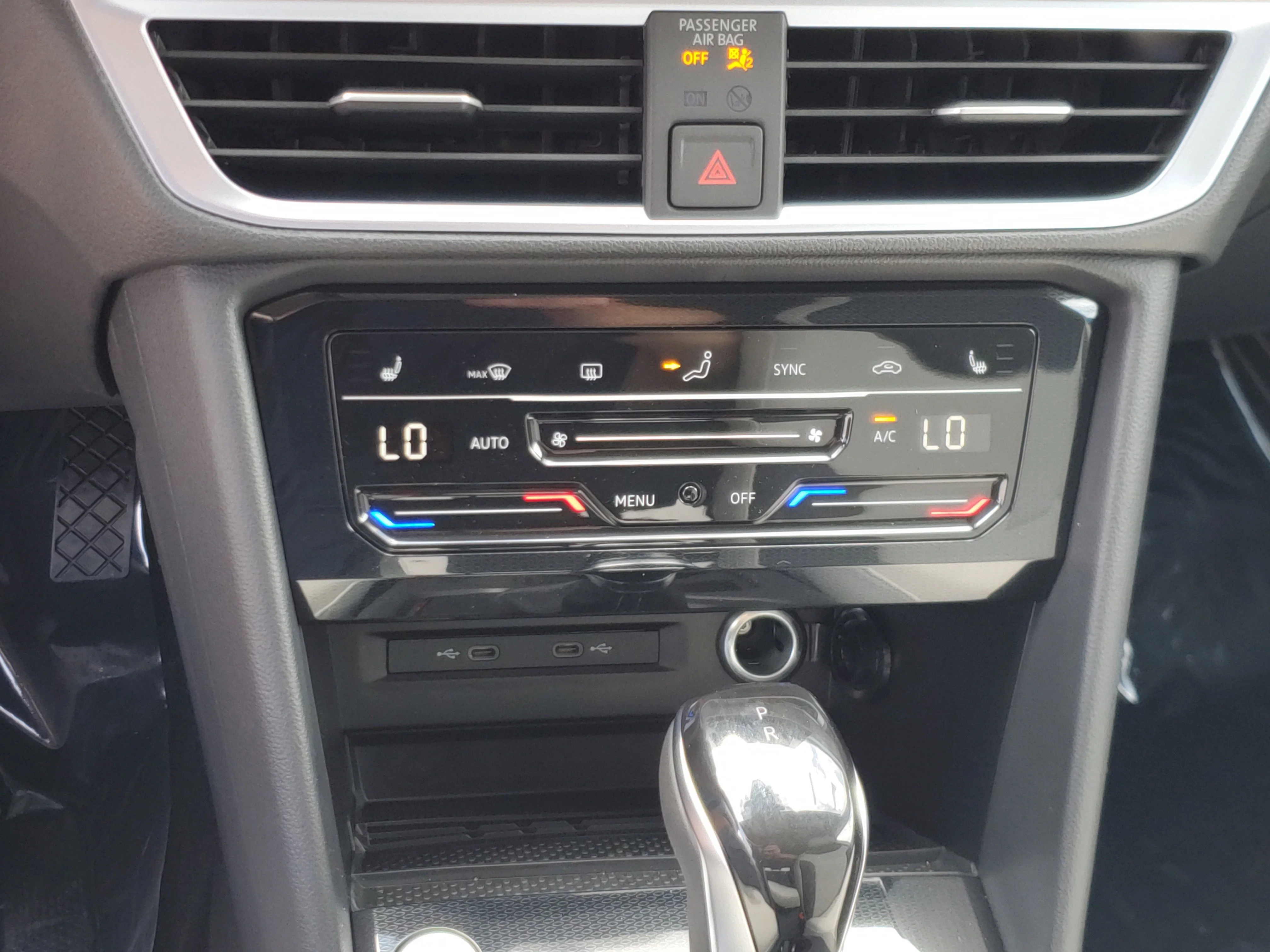 New 2026 Blue Volkswagen SE image 26