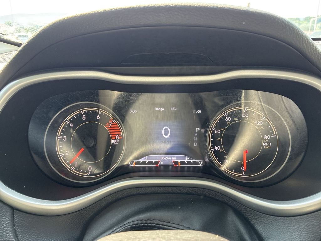 Used 2017 Red Jeep Trailhawk image 15