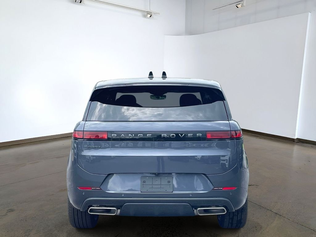 New 2026 Varesine Blue Land Rover Dynamic SE image 5